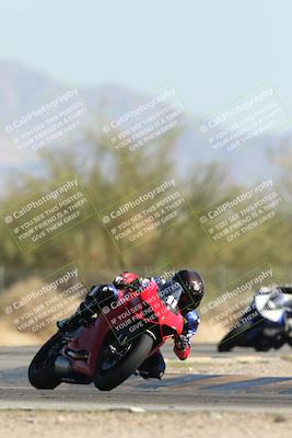 media/Oct-25-2025-Race Pace (Sat) [[47cce5476f]]/Non Verified (1st 20 Minutes of Every Hour)/4-Turn 2 (1112am)/